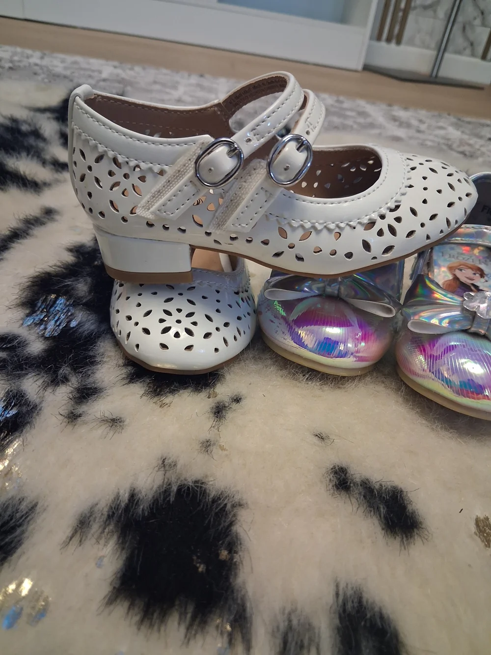wonder nation White Mary Jane Flats & Iridescent Frozen Holographic Dress Shoes